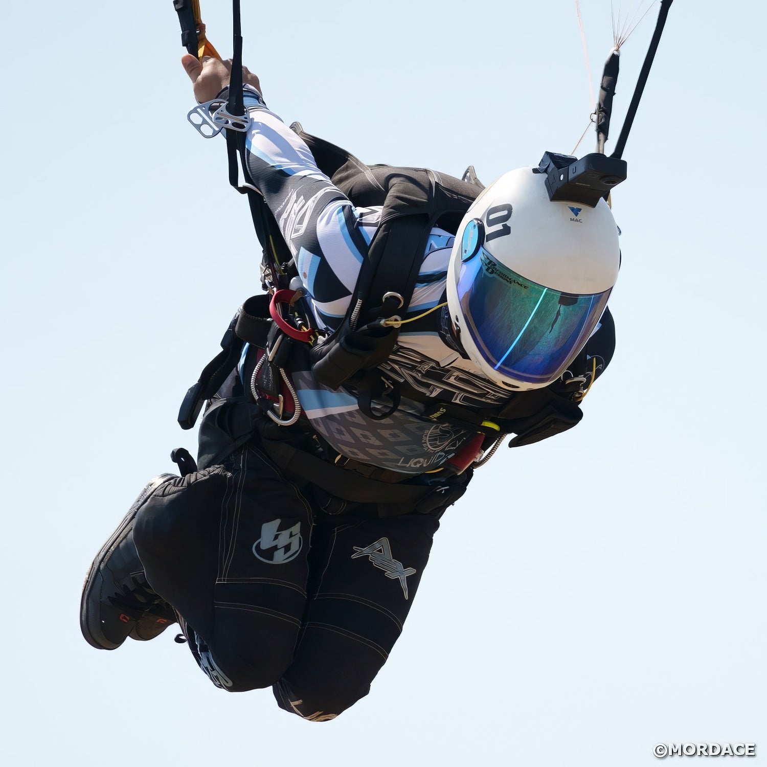 Cookie G4 Skydiving Helmet (Camo Green)